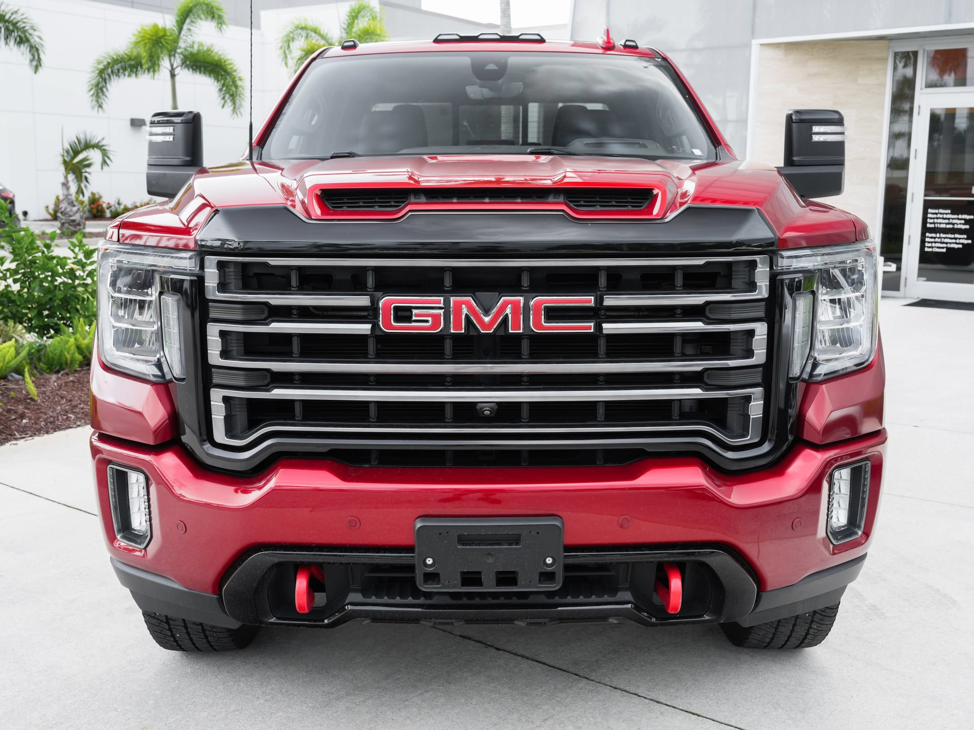 Used 2021 GMC Sierra 2500 AT4 w/ AT4 Premium Plus Package AWD/4WD image 5
