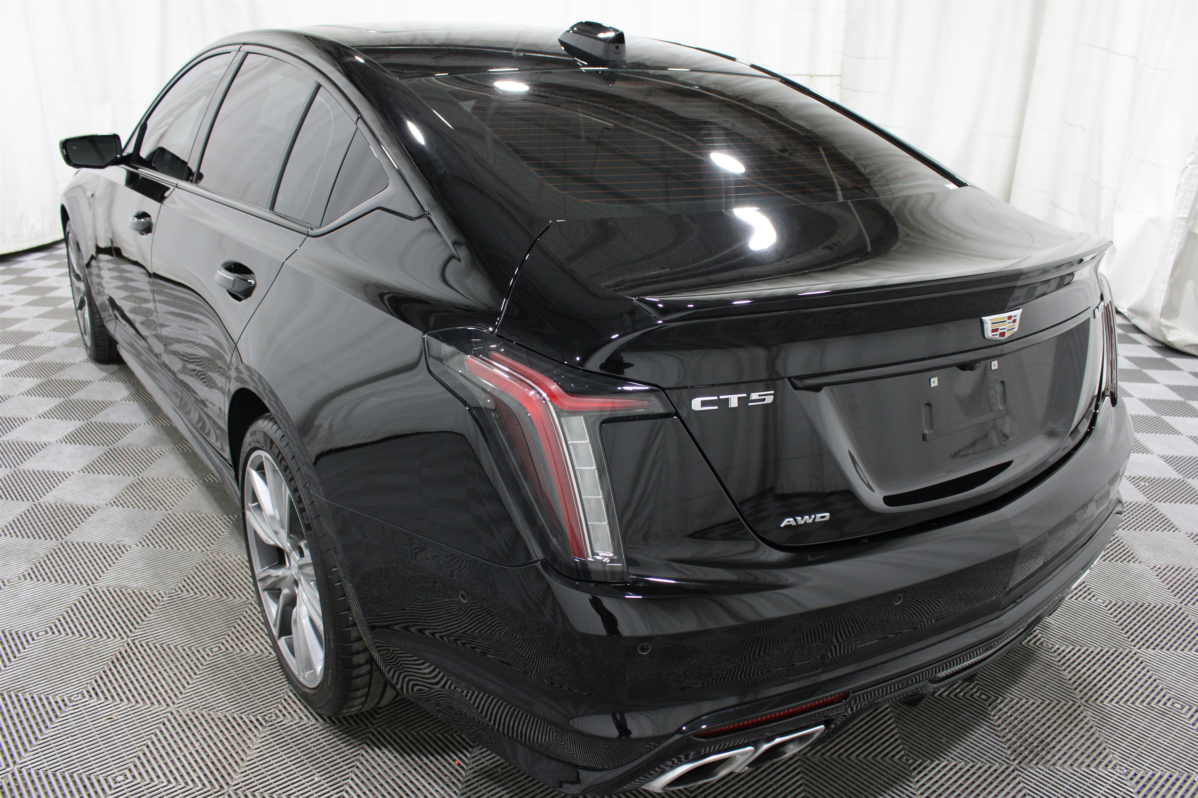 Certified 2026 Cadillac CT5 V w/ Technology Package AWD/4WD image 36