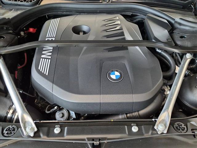 New 2027 BMW 740i xDrive w/ Executive Package AWD/4WD image 14