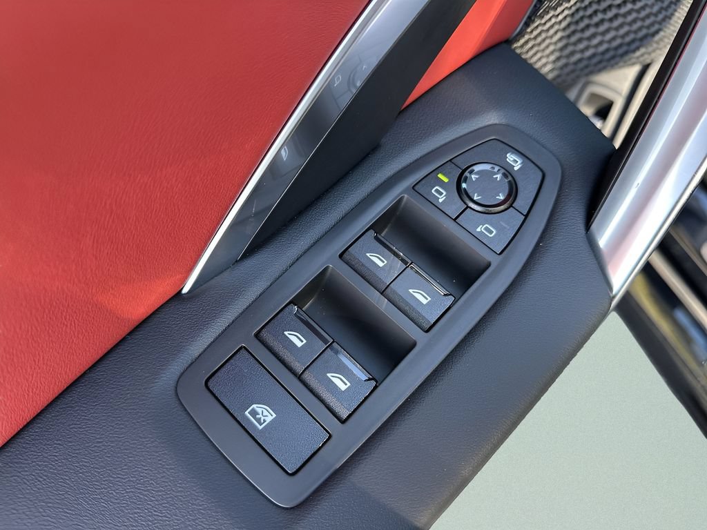 Used 2026 BMW X1 M35i w/ Technology Package AWD/4WD image 17