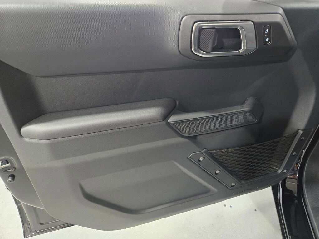 New 2025 Ford Bronco 4-Door image 22
