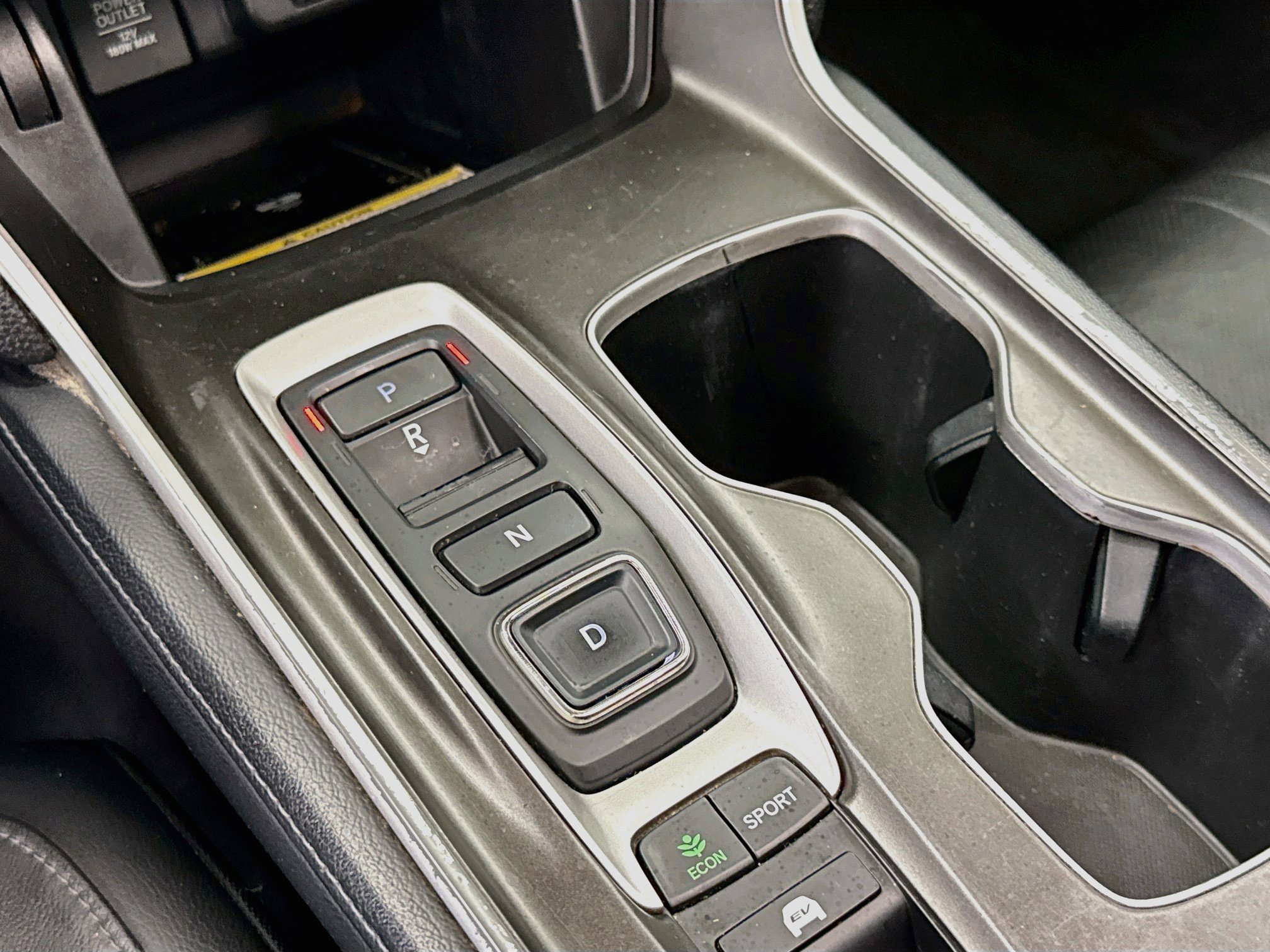 Used 2018 Honda Accord Touring image 25