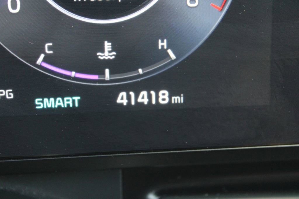 Used 2024 Kia Carnival SX FWD image 43