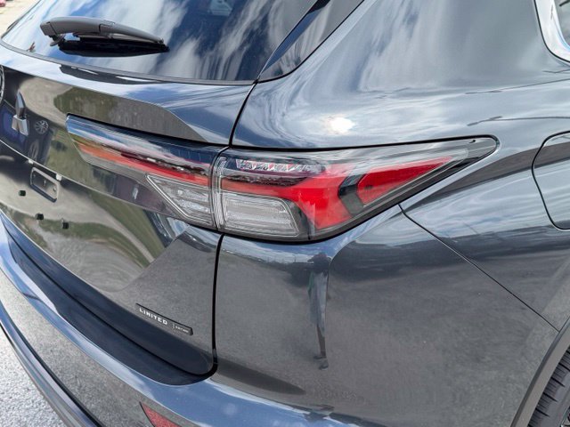 New 2026 Mitsubishi Outlander LE FWD image 13