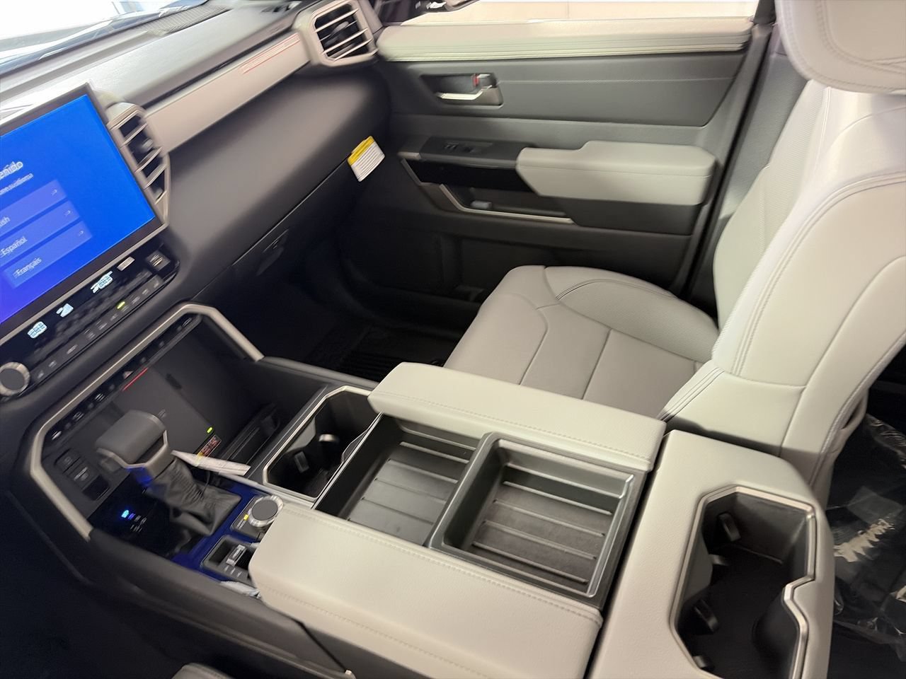 New 2026 Toyota Tundra Limited AWD/4WD image 21