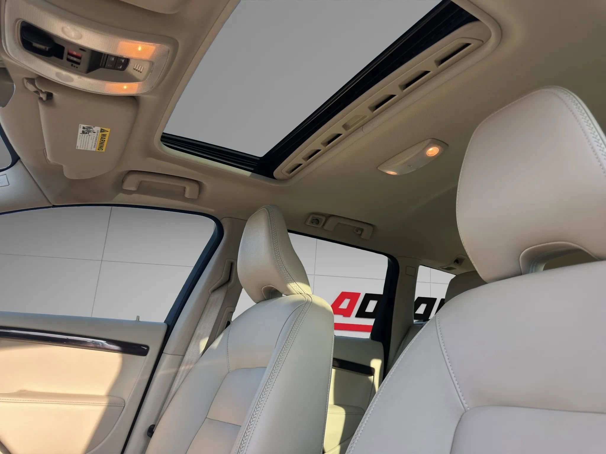 Used 2015 Volvo XC70 3.2 Premier image 16