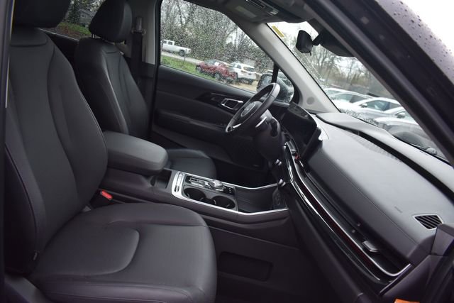 Certified 2025 Kia Carnival SX Prestige image 14