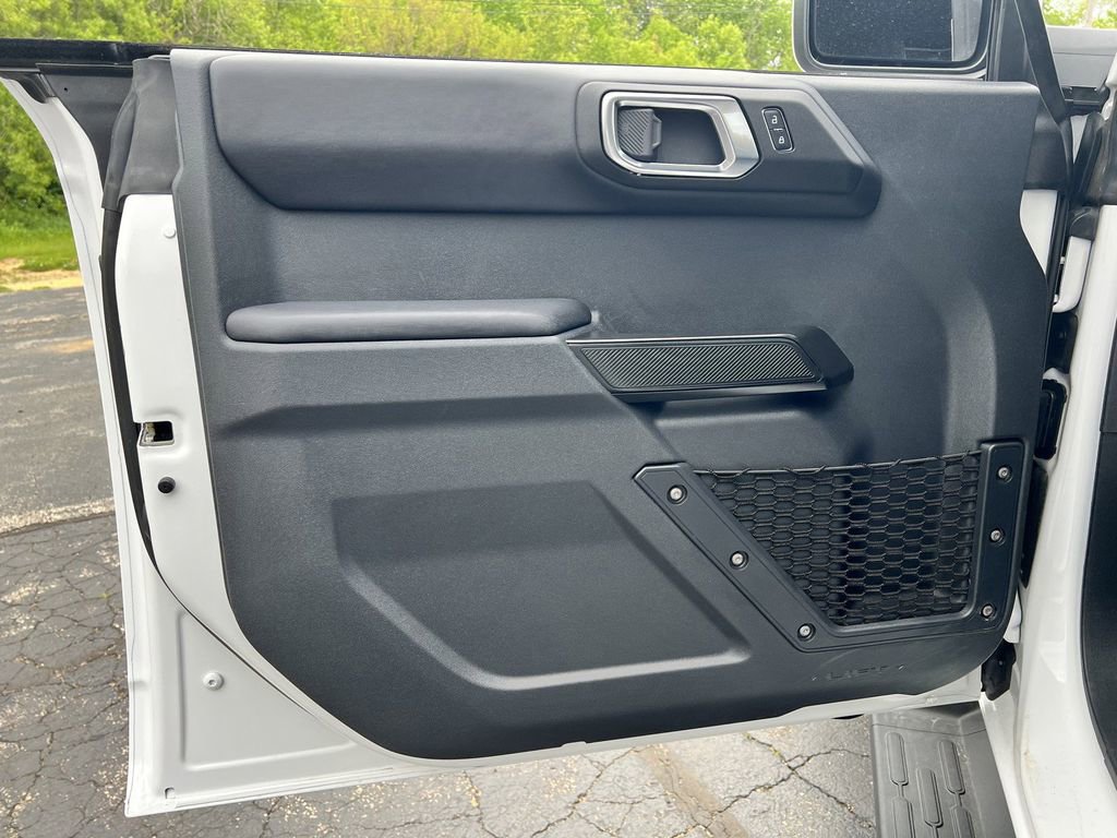 Certified 2025 Ford Bronco Outer Banks AWD/4WD image 11