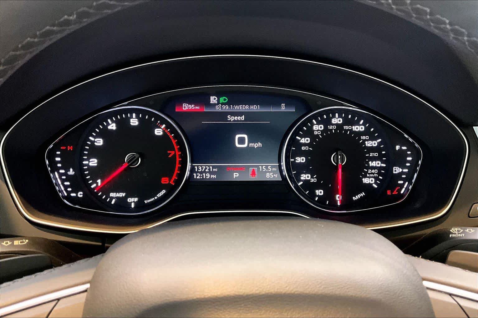 Used 2023 Audi Q5 2.0T Premium w/ Convenience Package AWD/4WD image 26
