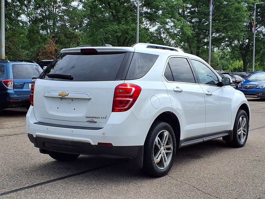 Used 2016 Chevrolet Equinox LTZ w/ Enhanced Convenience Package FWD image 4