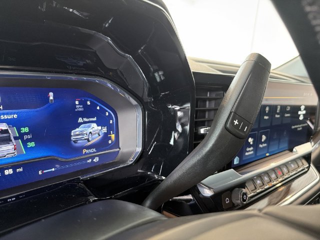 Certified 2024 Chevrolet Silverado 1500 LT AWD/4WD image 28