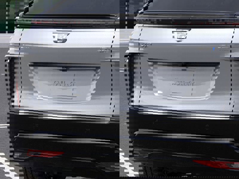 New 2025 Cadillac Lyriq Luxury image 38