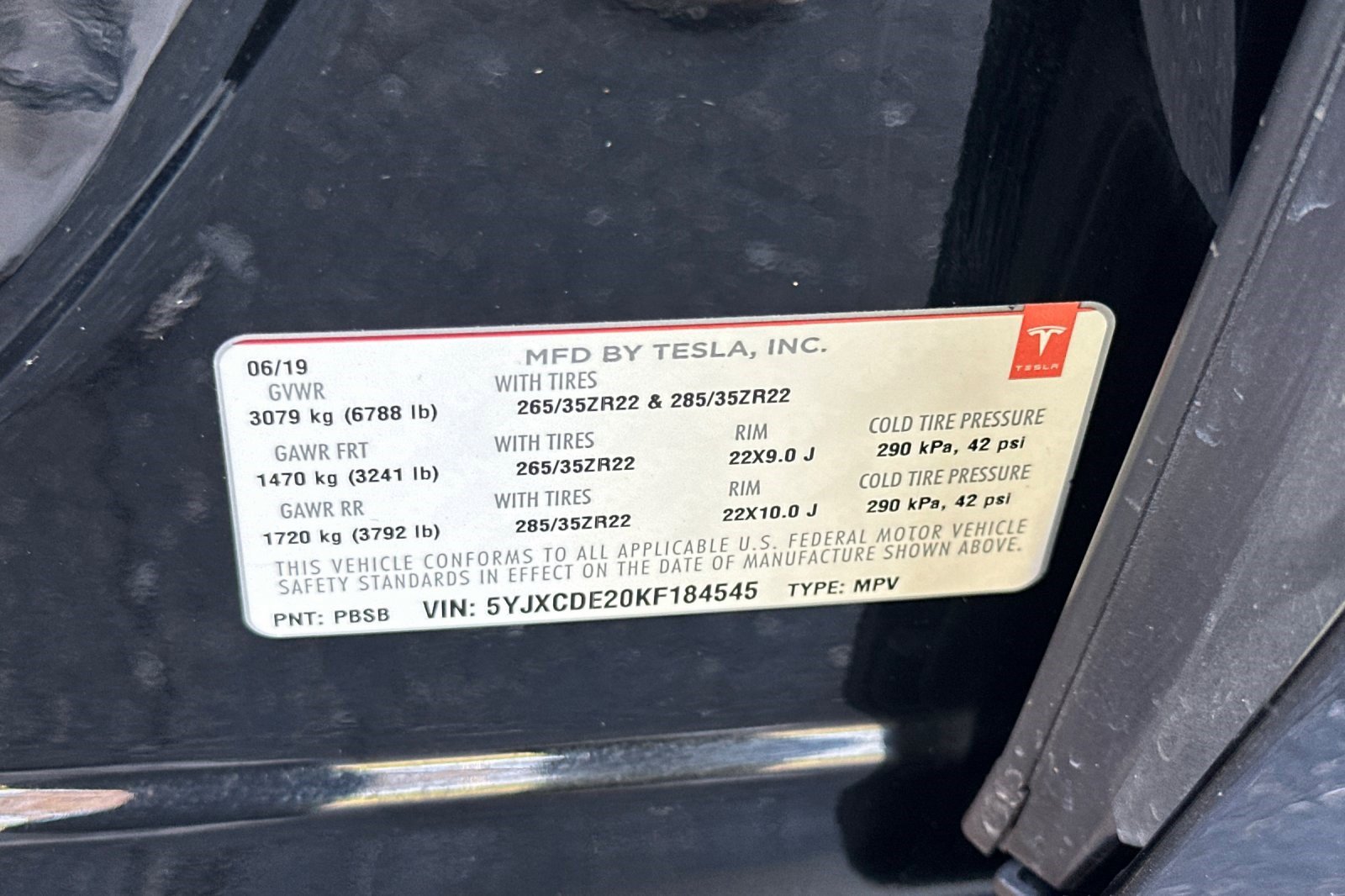 Used 2019 Tesla Model X Standard Range image 38