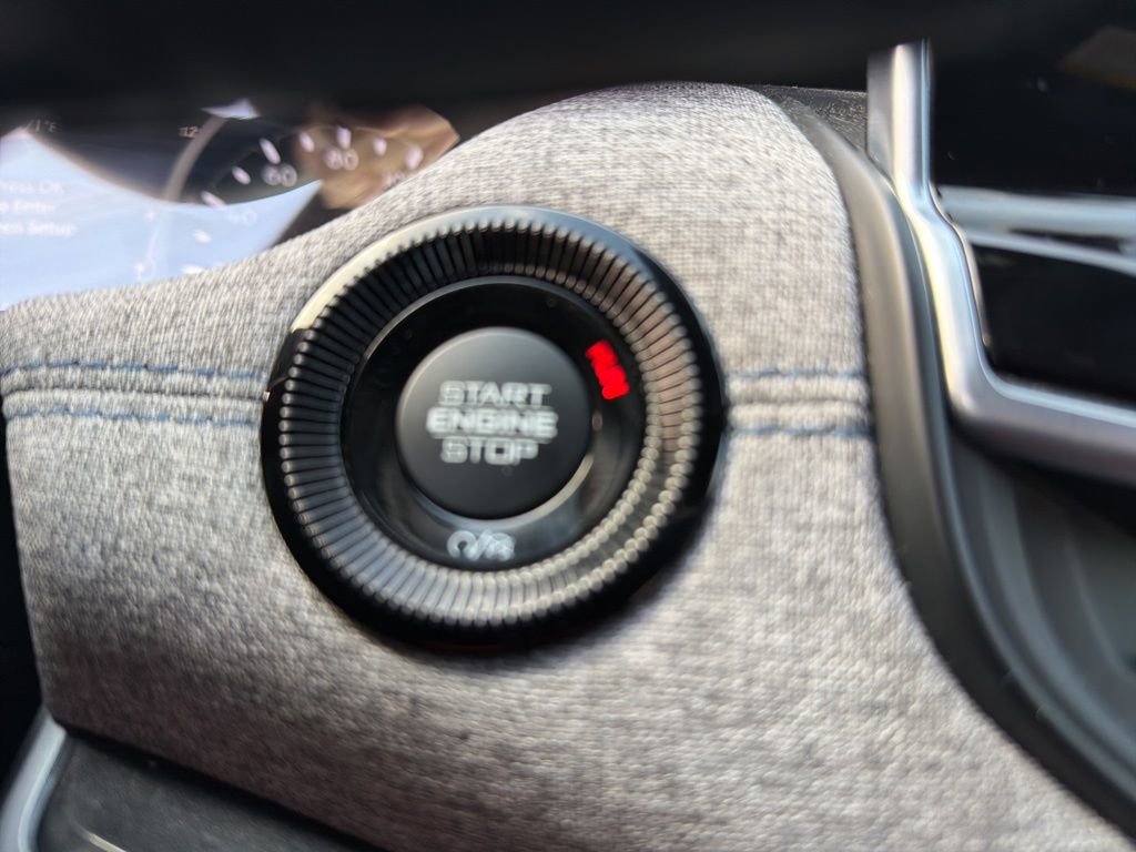 Used 2025 Jeep Compass Latitude image 27