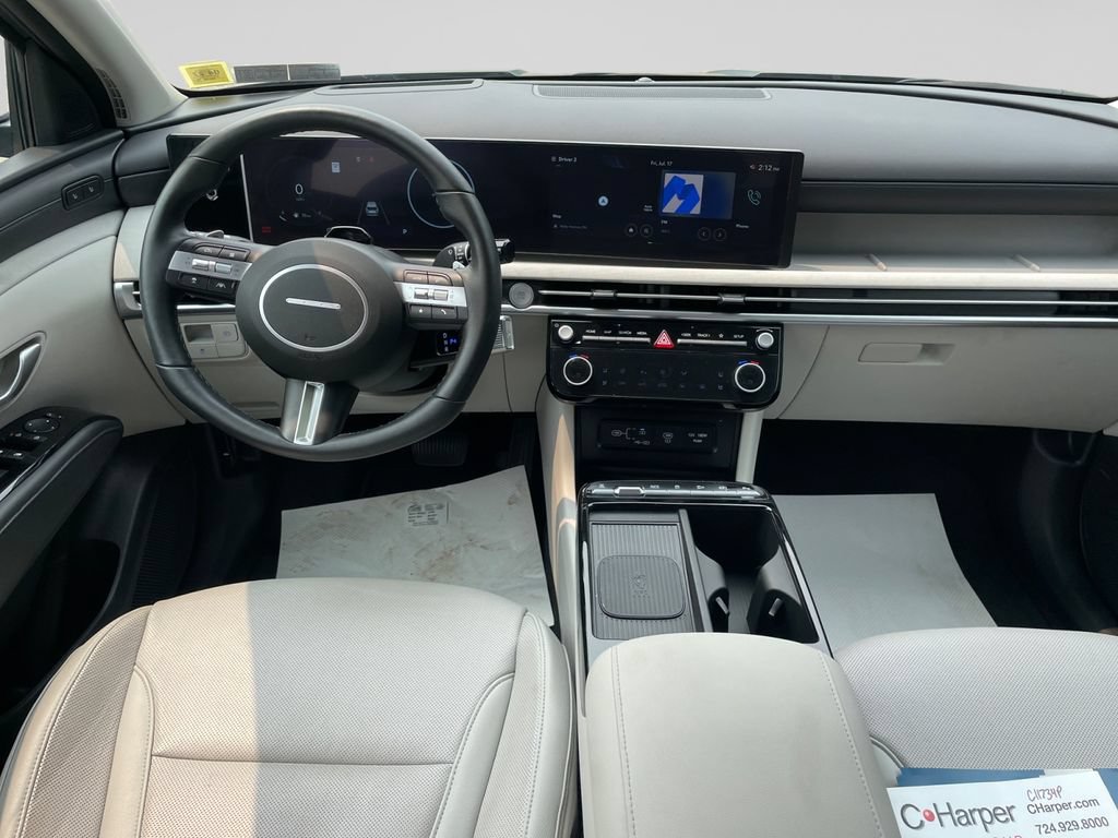 Used 2025 Hyundai Tucson Limited AWD/4WD image 19