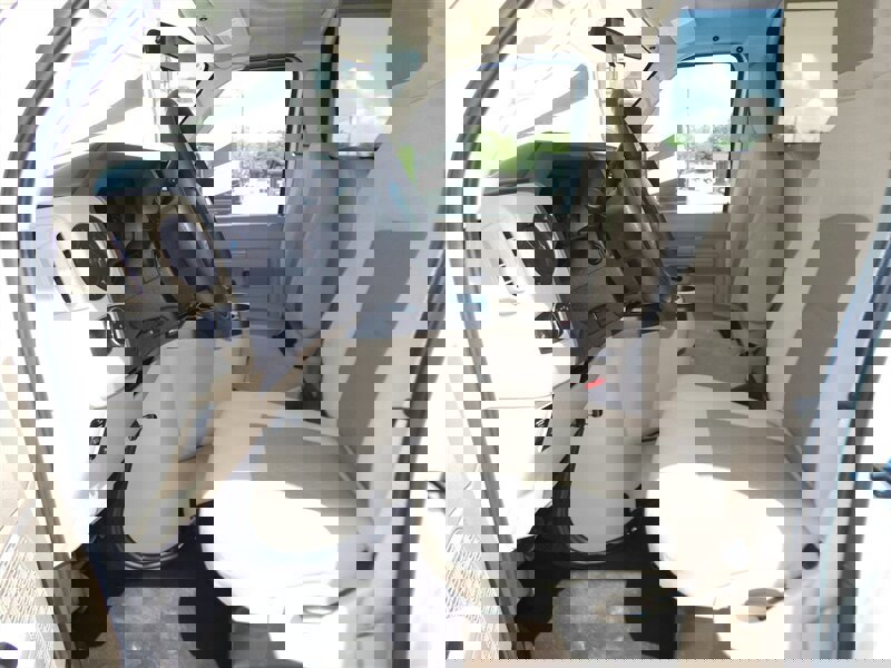 Used 2022 Ford E-450 and Econoline 450 Super Duty w/ Motorhome Prep Package image 22