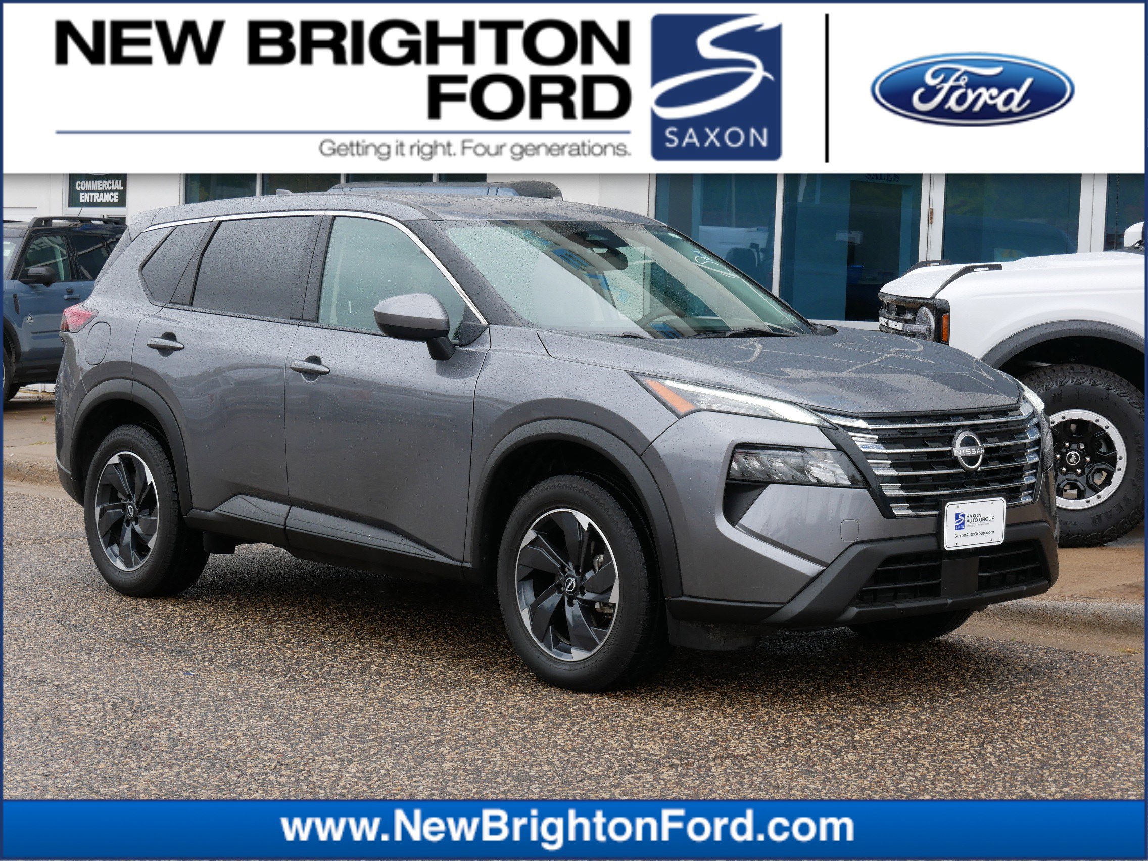 Used 2024 Nissan Rogue SV