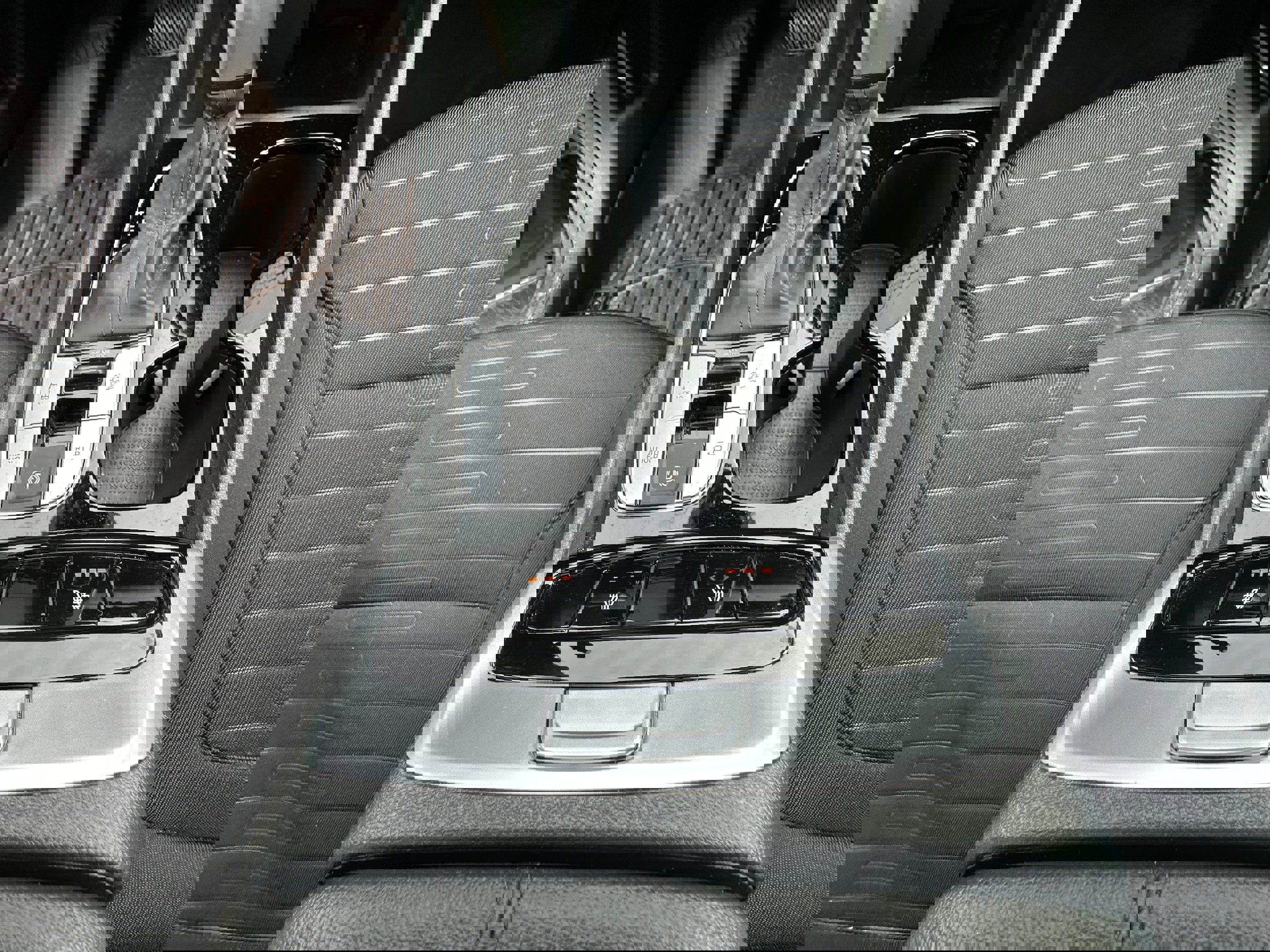 Used 2023 Hyundai Santa Cruz Night w/ Cargo Package image 24