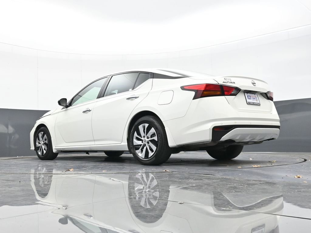 Used 2024 Nissan Altima 2.5 S image 36