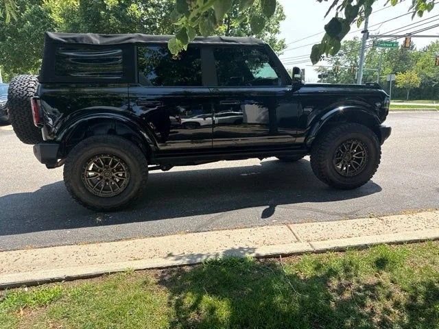 Used 2021 Ford Bronco Outer Banks AWD/4WD image 6