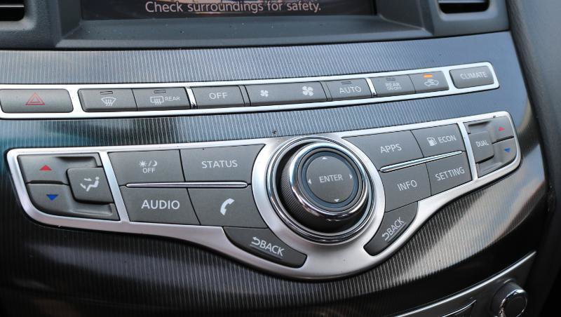 Used 2018 INFINITI QX60 Luxe w/ Premium Package AWD/4WD image 13