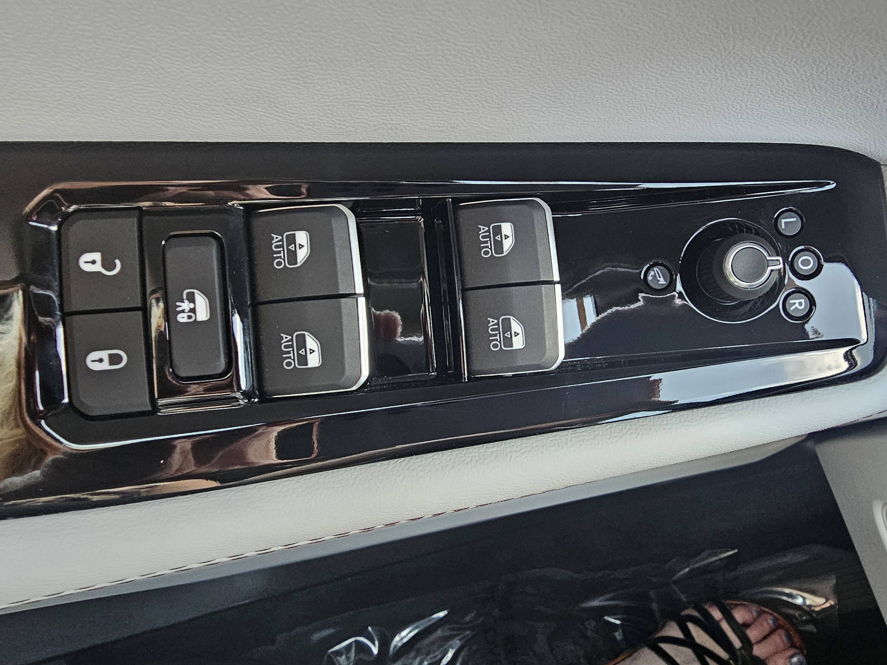 New 2025 Jeep Wagoneer S Limited AWD/4WD image 22