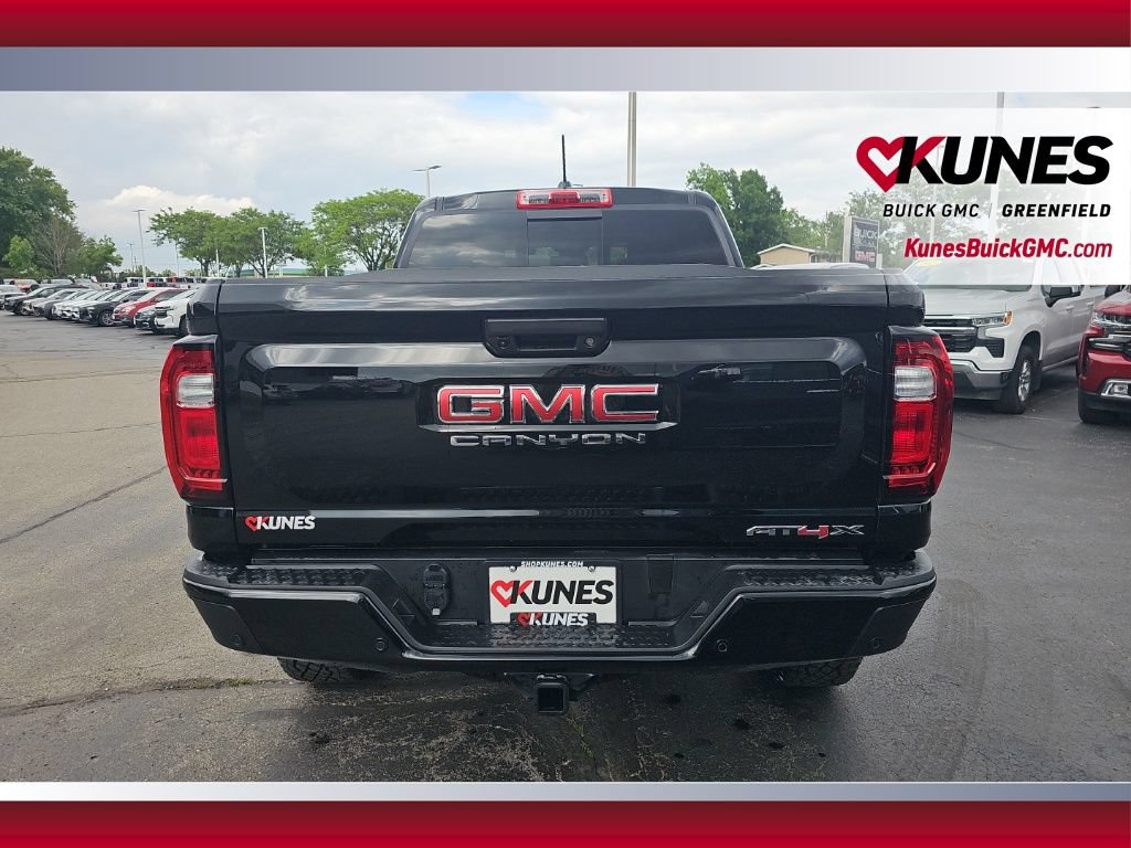 Used 2025 GMC Canyon AT4 w/ AT4X Package AWD/4WD image 6