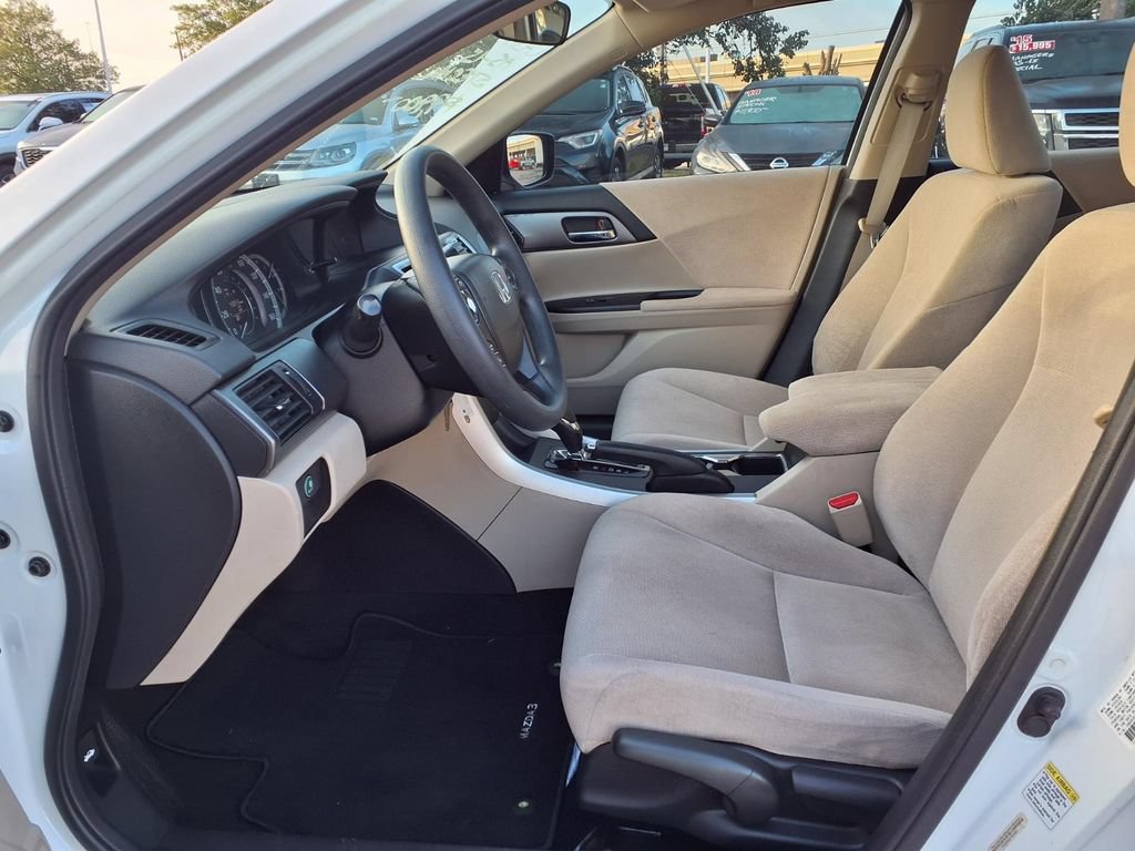 Used 2013 Honda Accord LX image 10