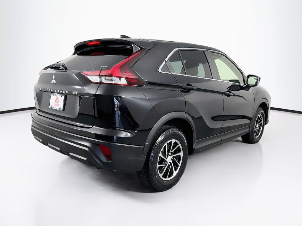 Used 2023 Mitsubishi Eclipse Cross ES AWD/4WD image 10