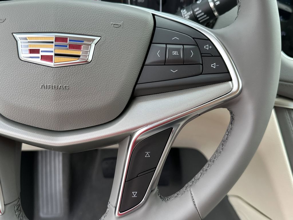 New 2026 Cadillac XT5 Premium Luxury w/ Driver Assist Package FWD image 19