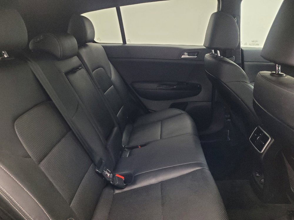 Used 2022 Kia Sportage Nightfall Edition w/ Nighfall AWD Premium Package image 19