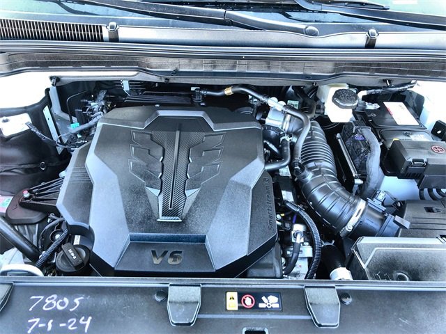 Used 2024 Kia Carnival LX image 25