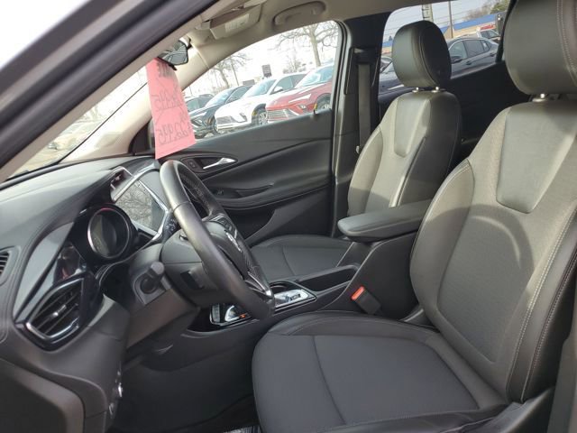 Used 2023 Buick Encore GX Select w/ Sport Touring Package image 5