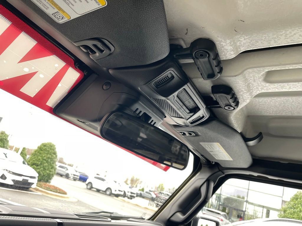 Used 2025 Jeep Wrangler Unlimited Rubicon image 21
