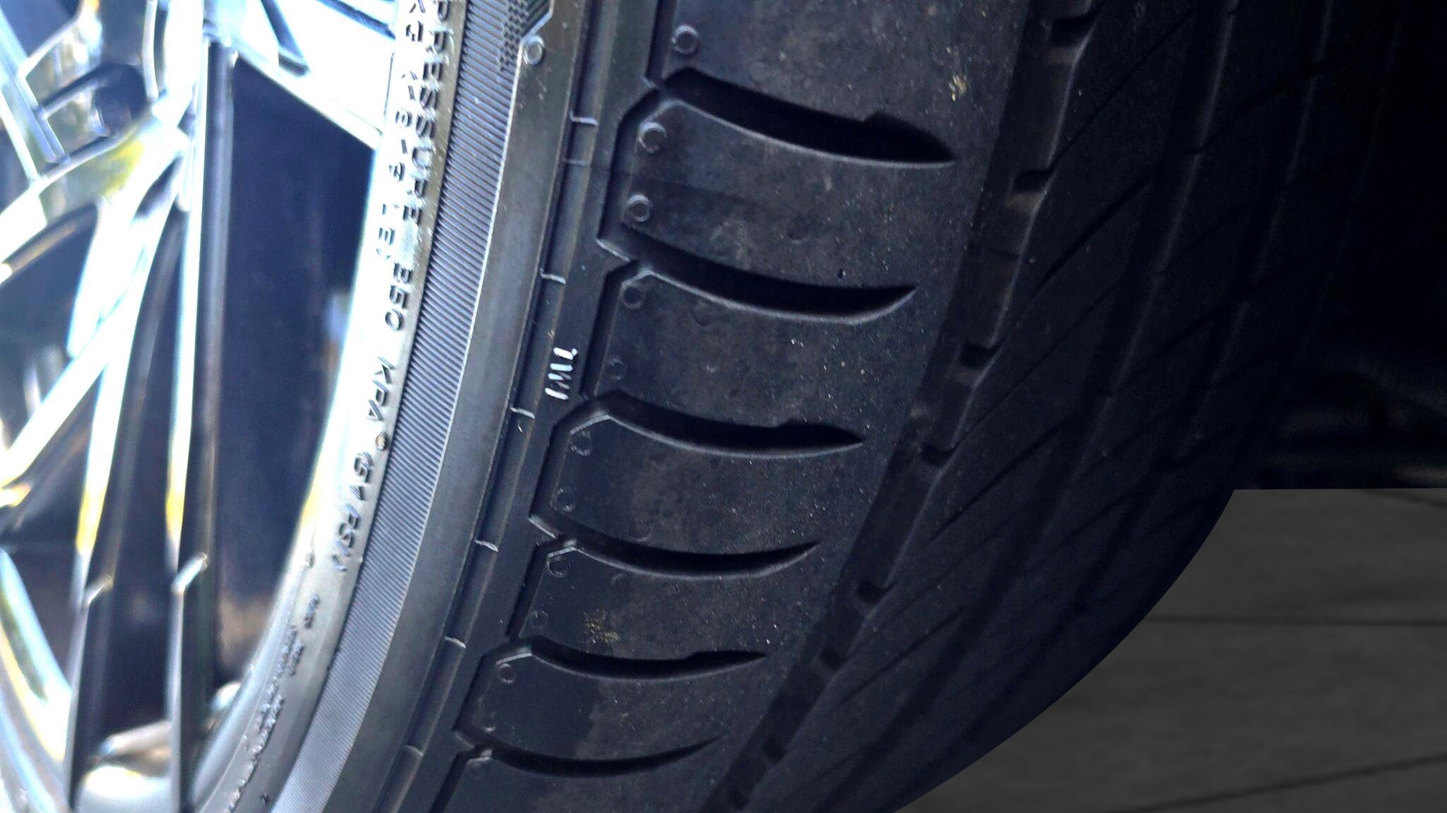 Used 2016 Jaguar F-TYPE R image 50