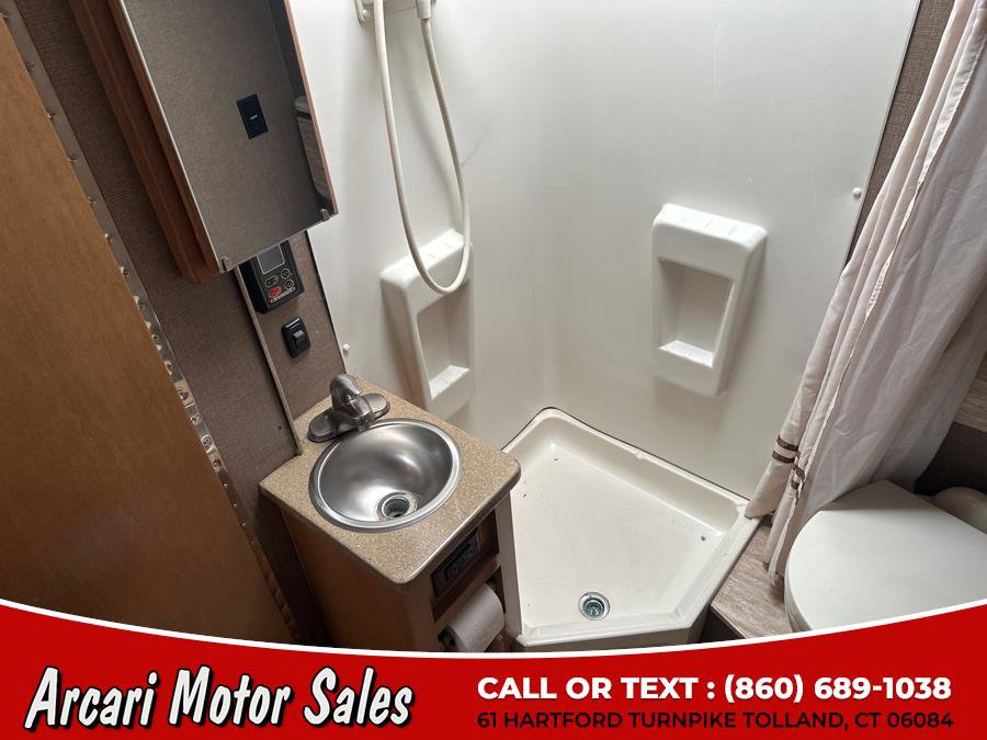 Used 2016 Mercedes-Benz Sprinter 3500 image 25