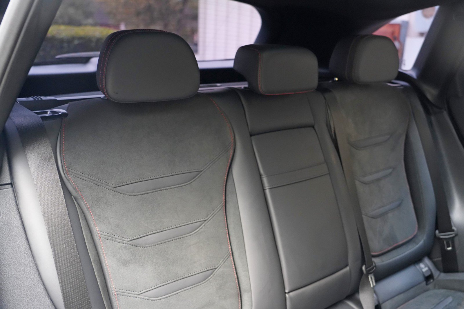 Used 2024 Mercedes-Benz GLC 43 AMG 4MATIC image 49