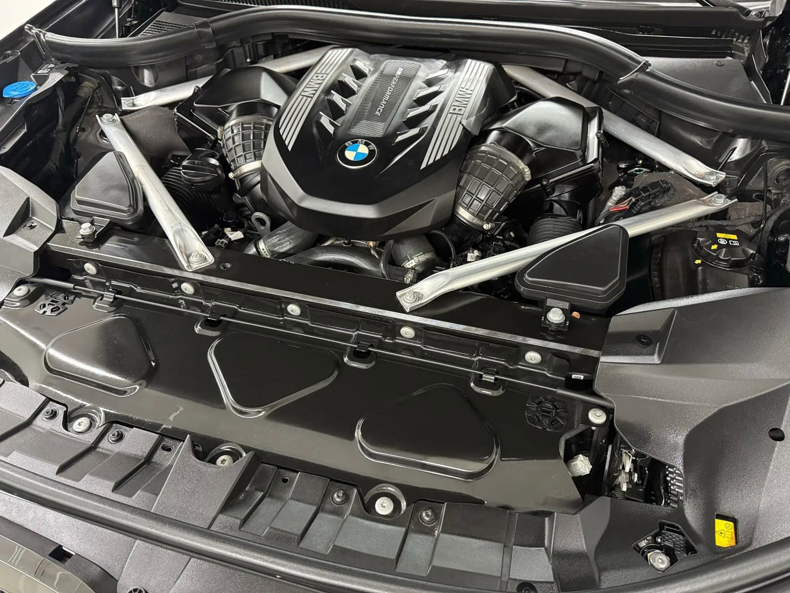 Used 2021 BMW X7 M50i w/ Luxury Seating Package image 47