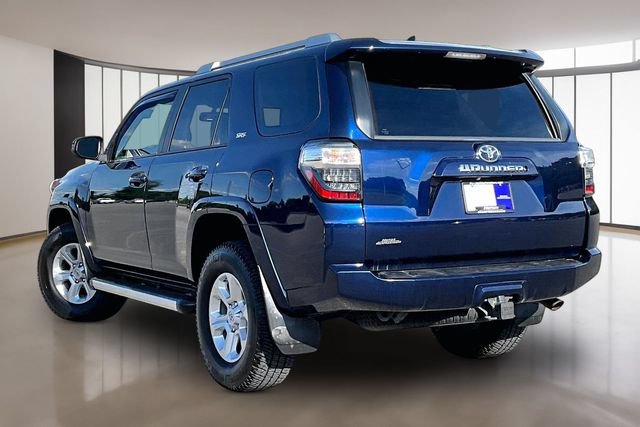 Used 2017 Toyota 4Runner SR5 Premium AWD/4WD image 4