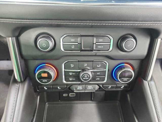 Used 2023 Chevrolet Tahoe LT w/ Luxury Package AWD/4WD image 35