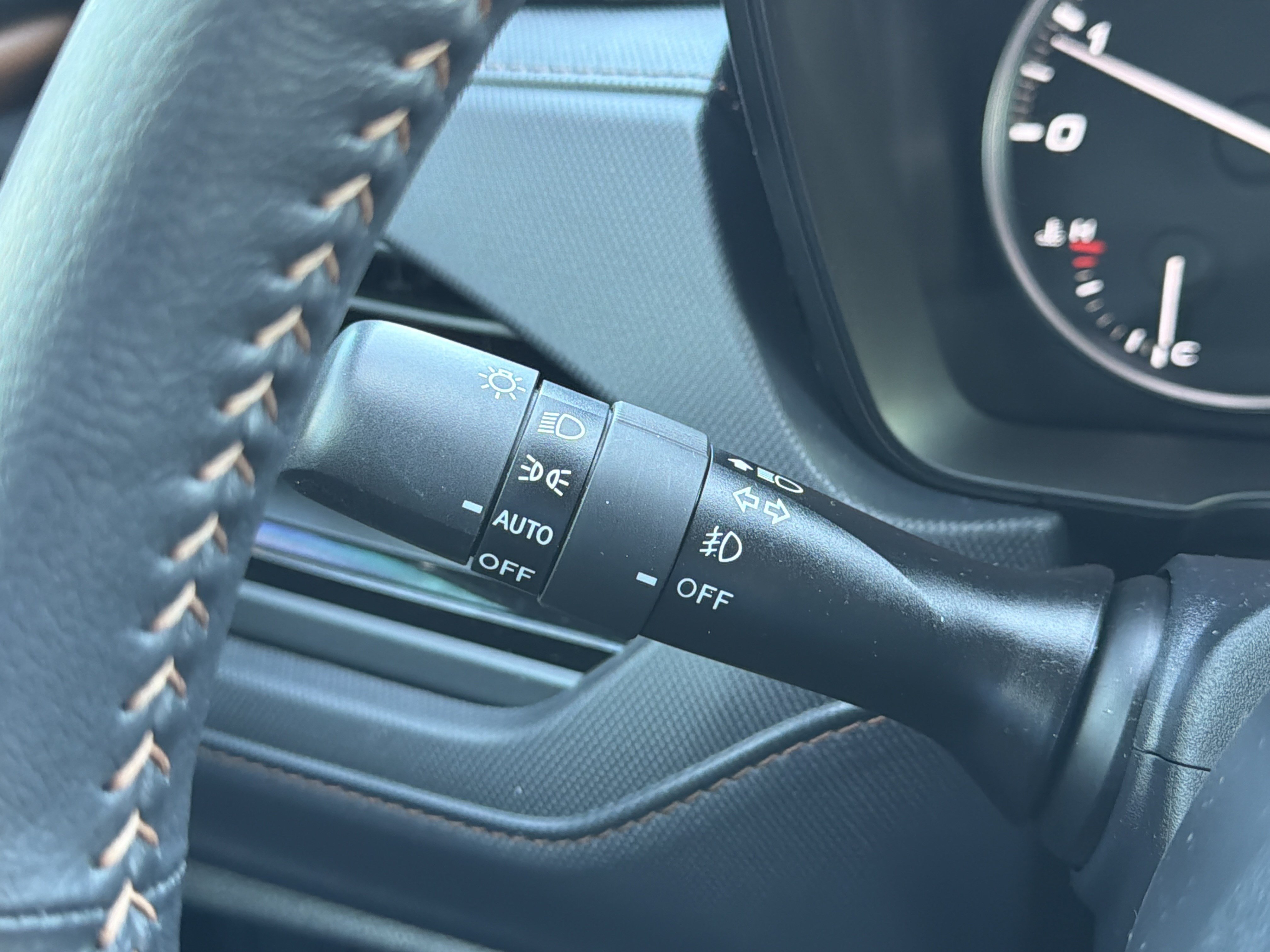 Certified 2025 Subaru Forester Touring AWD/4WD image 16