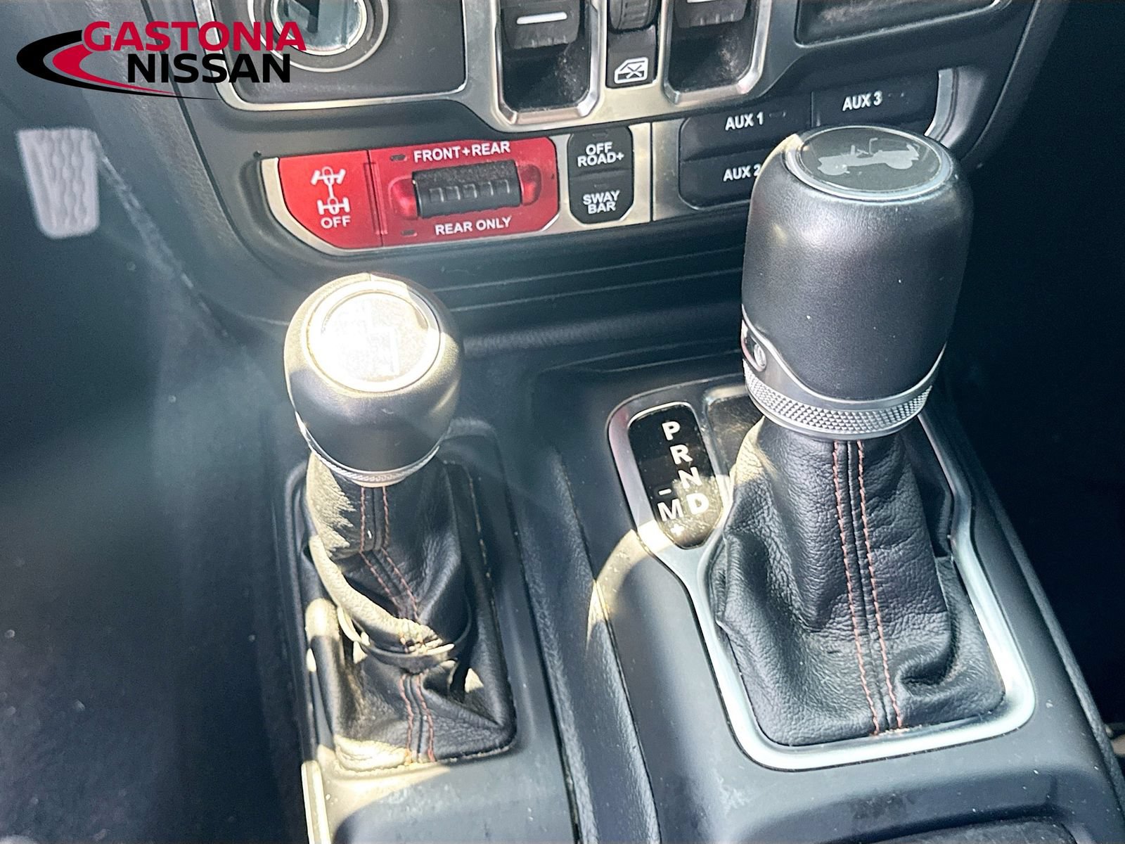 Used 2021 Jeep Wrangler Unlimited Rubicon w/ Dual Top Group AWD/4WD image 21