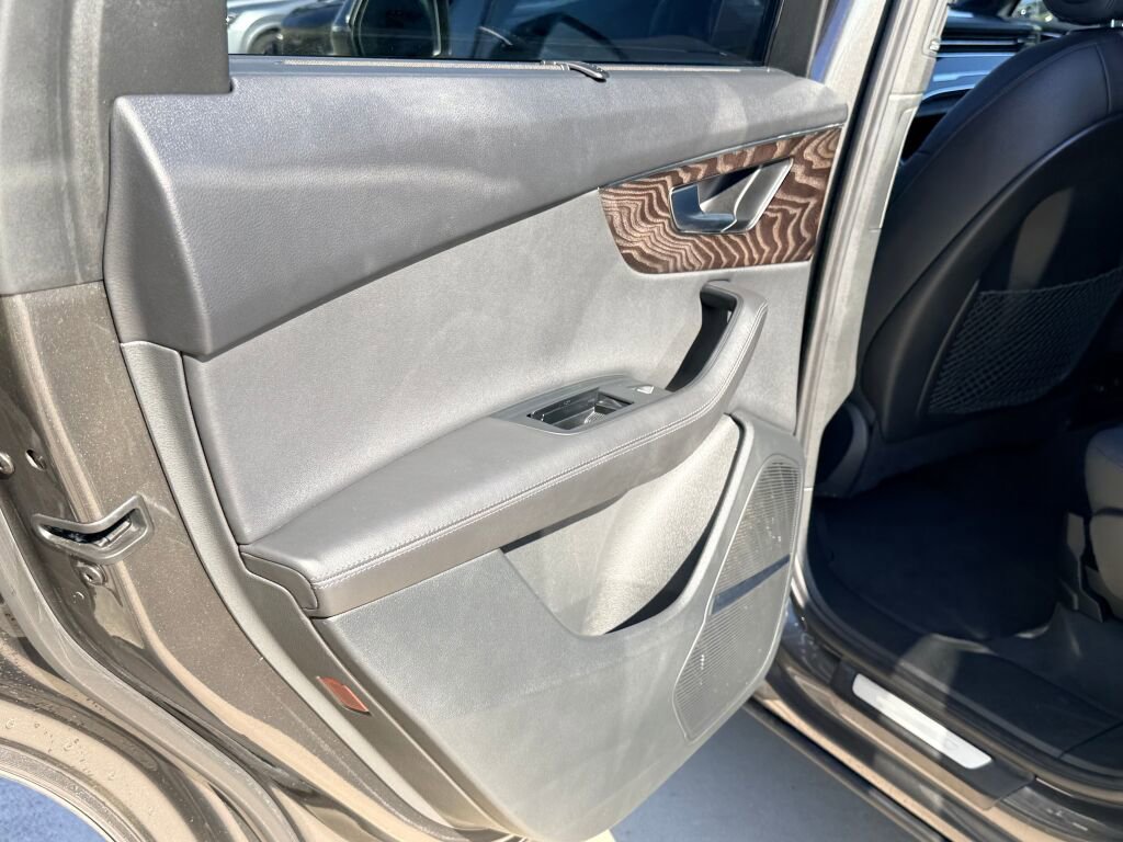 Used 2023 Audi Q7 2.0T Premium Plus image 17