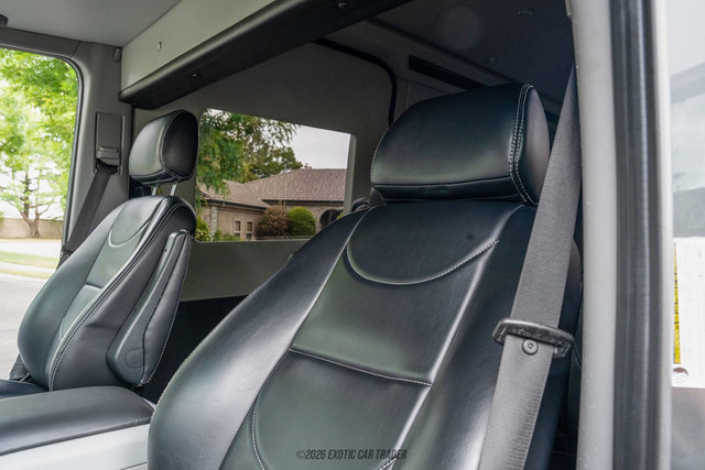 Used 2017 Mercedes-Benz Sprinter 3500 image 28