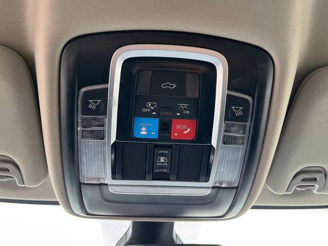 Used 2024 RAM 2500 Laramie image 28