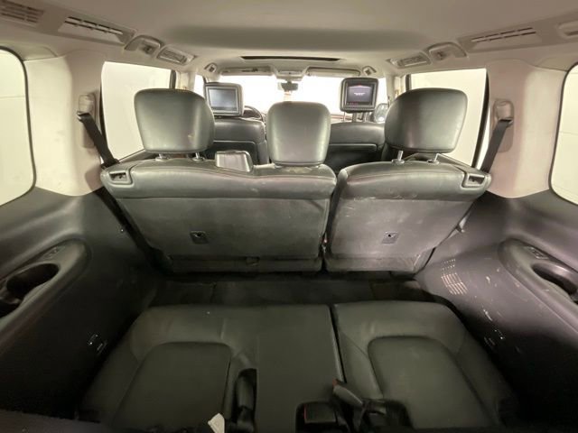 Used 2020 Nissan Armada Platinum w/ Cargo Package image 28