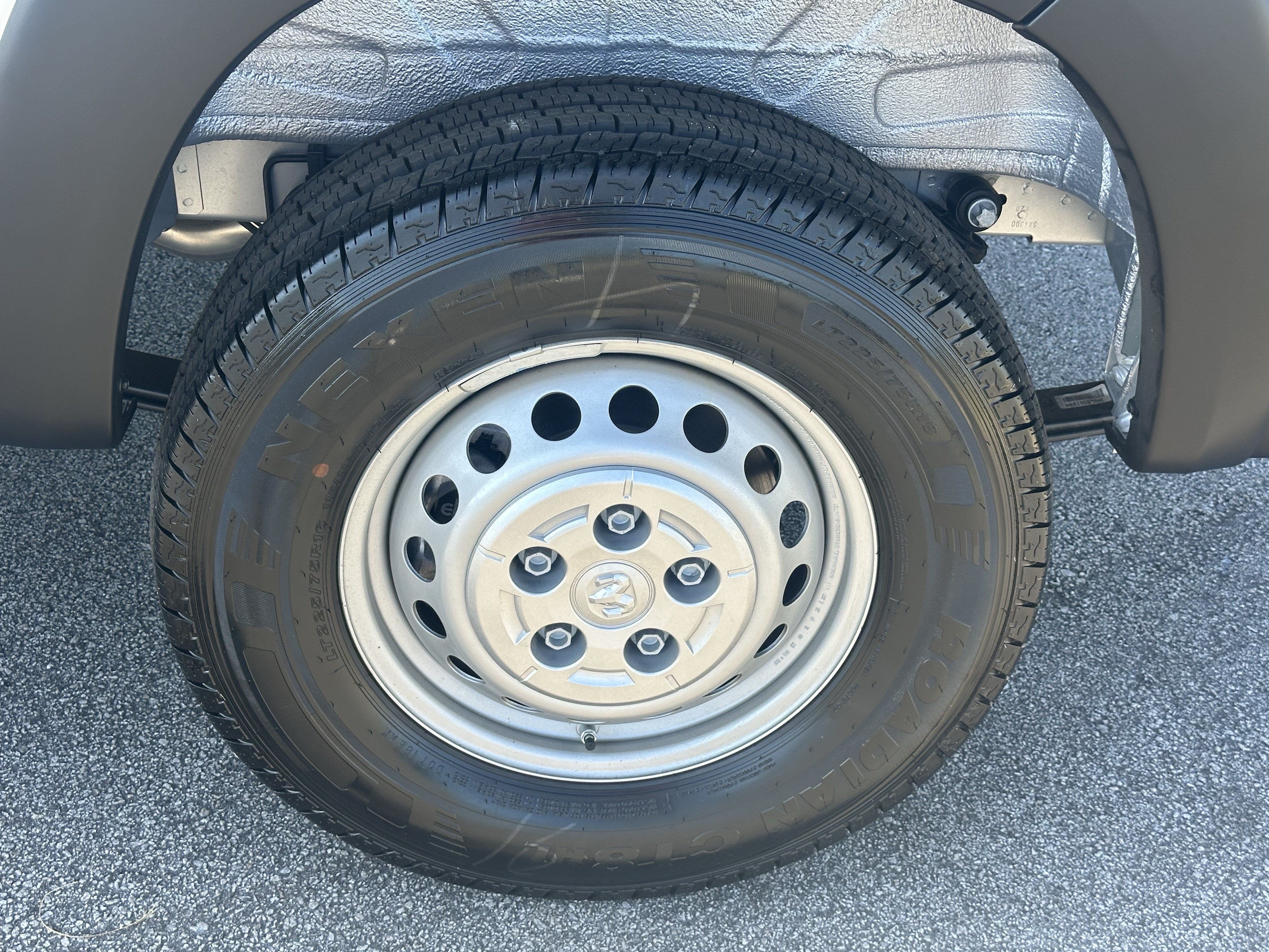Used 2026 RAM ProMaster 1500 w/ Safety Group FWD image 19