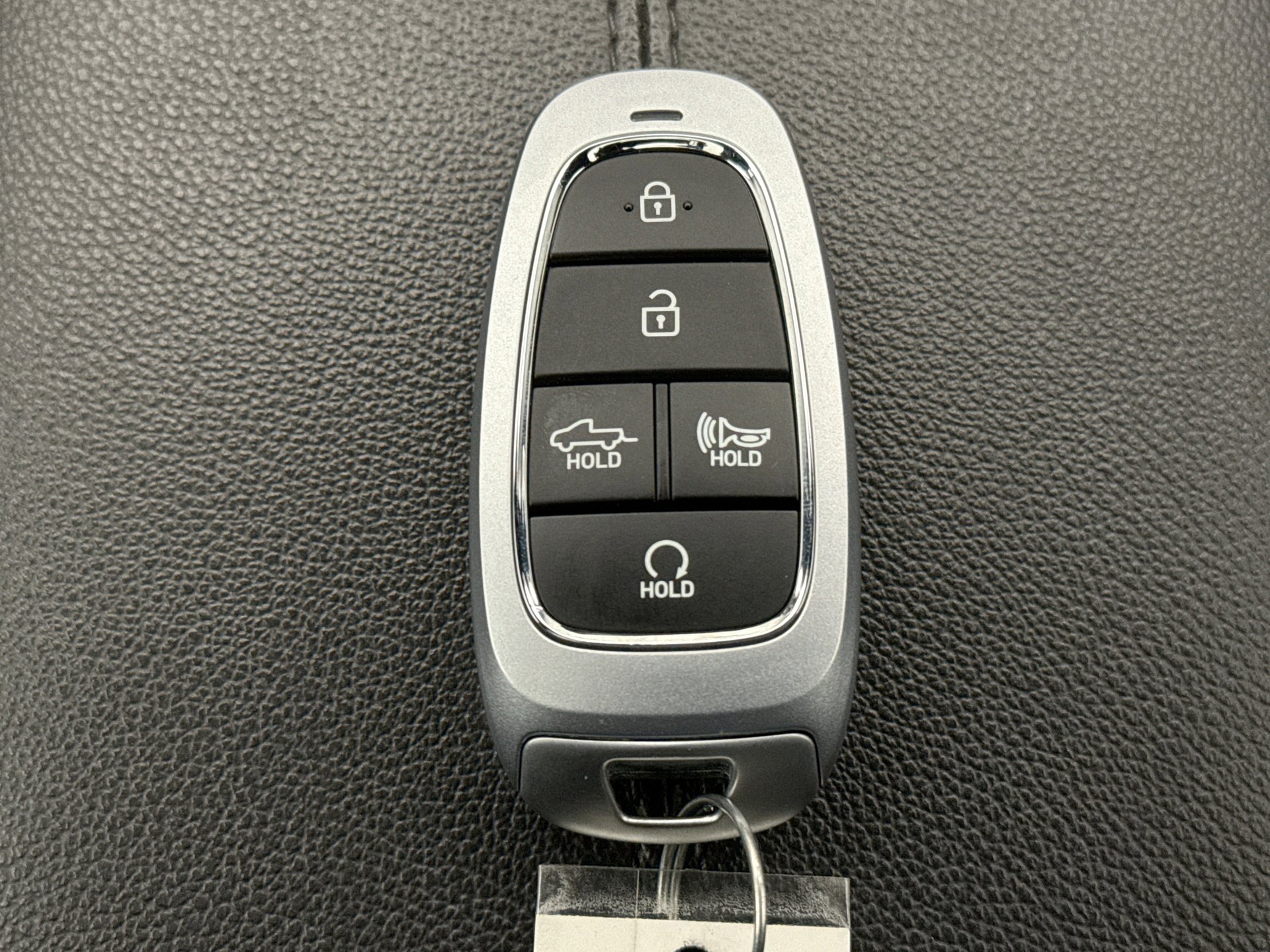 Used 2022 Hyundai Santa Cruz SEL Premium image 21