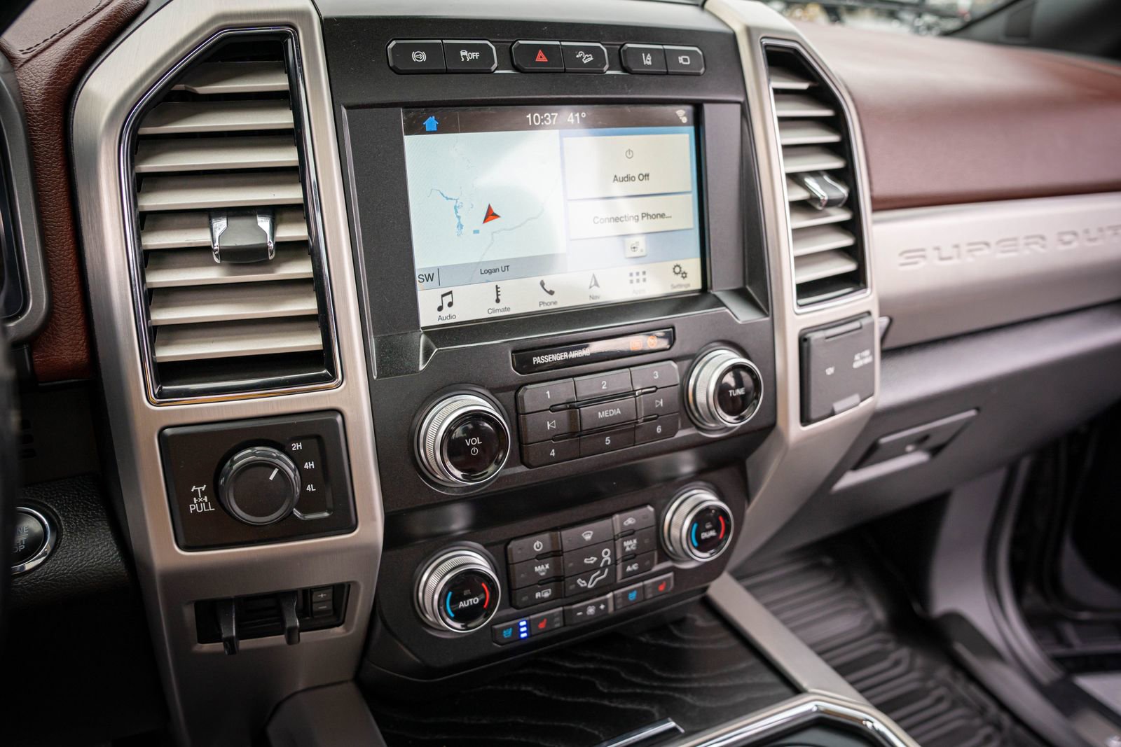 Used 2019 Ford F250 Platinum w/ Platinum Ultimate Package image 21