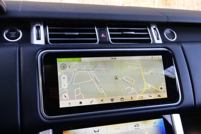 Used 2022 Land Rover Range Rover Westminster Edition image 11